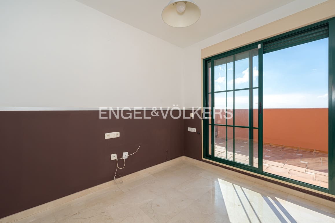 3 soveværelse Penthouse til salg i Finestrat med swimmingpool garage - € 465.000 (Ref: 9296414)