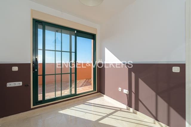 3 soveværelse Penthouse til salg i Finestrat med swimmingpool garage - € 465.000 (Ref: 9296414)