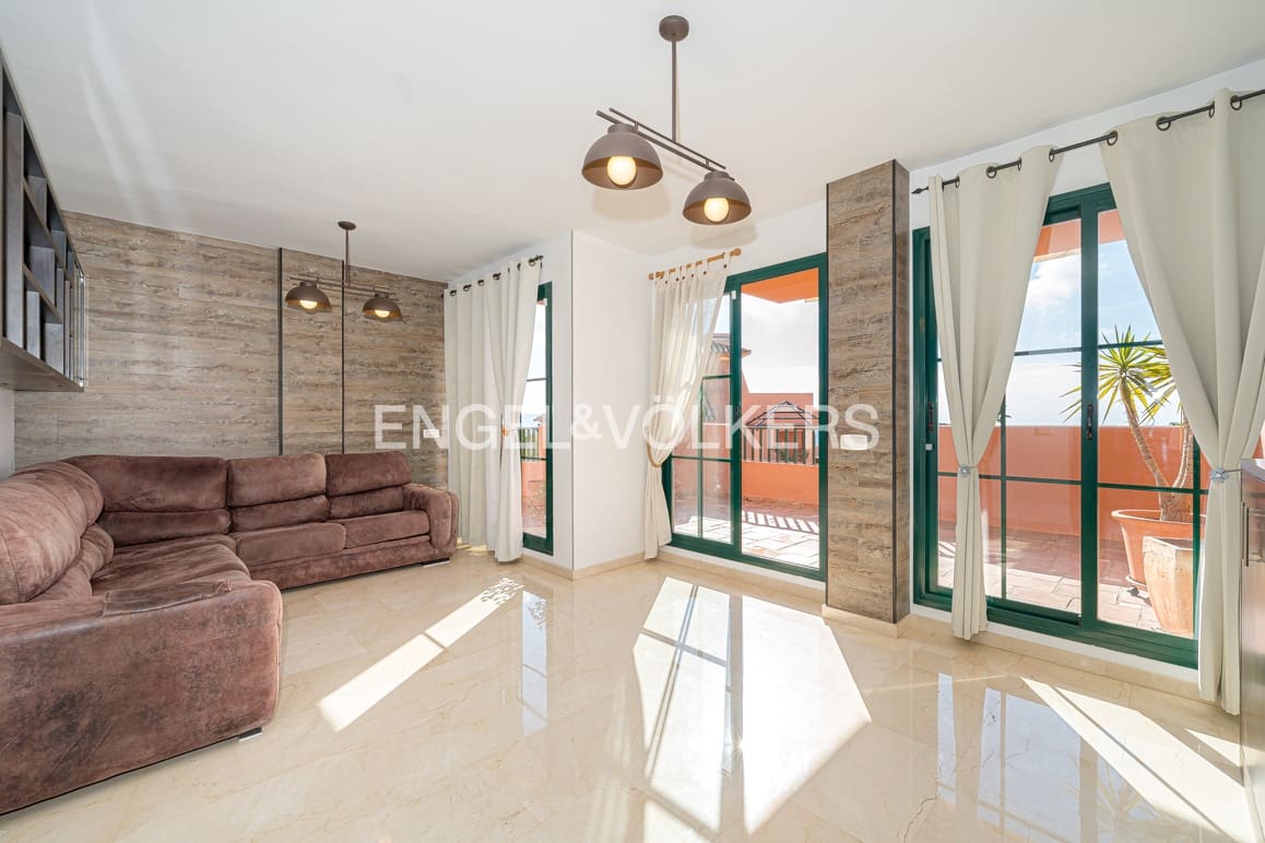 3 soveværelse Penthouse til salg i Finestrat med swimmingpool garage - € 465.000 (Ref: 9296414)