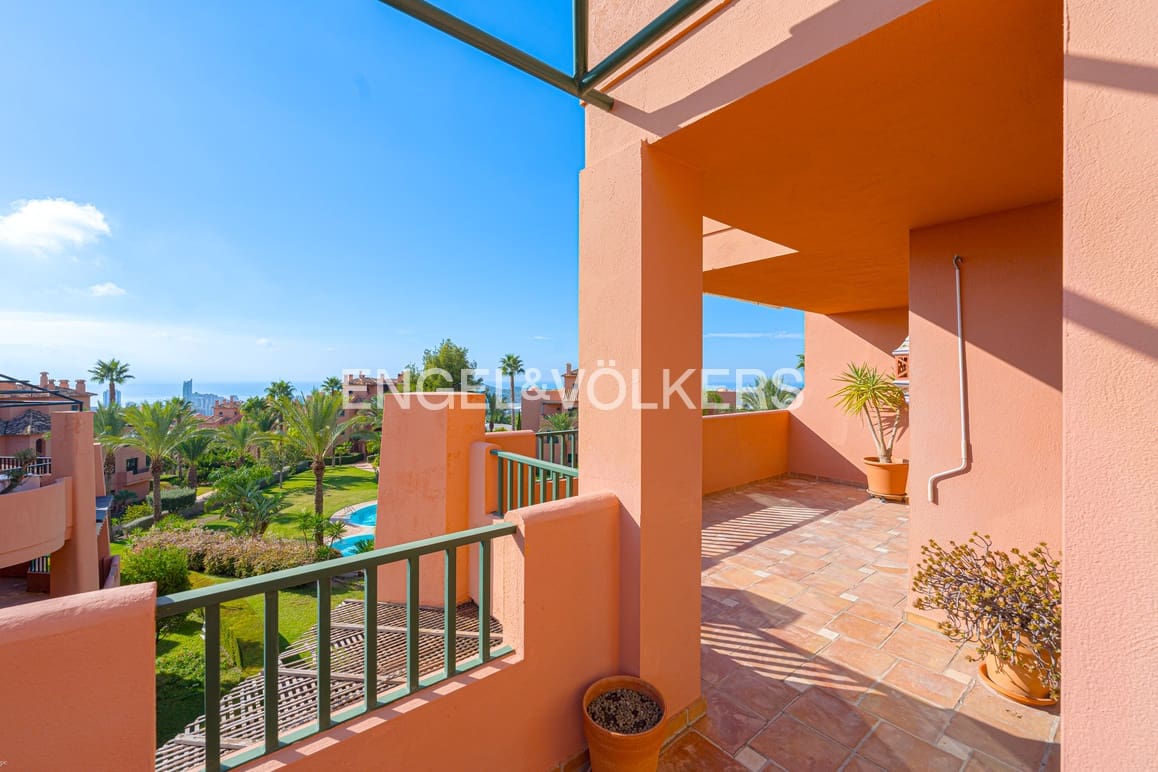 3 soveværelse Penthouse til salg i Finestrat med swimmingpool garage - € 465.000 (Ref: 9296414)