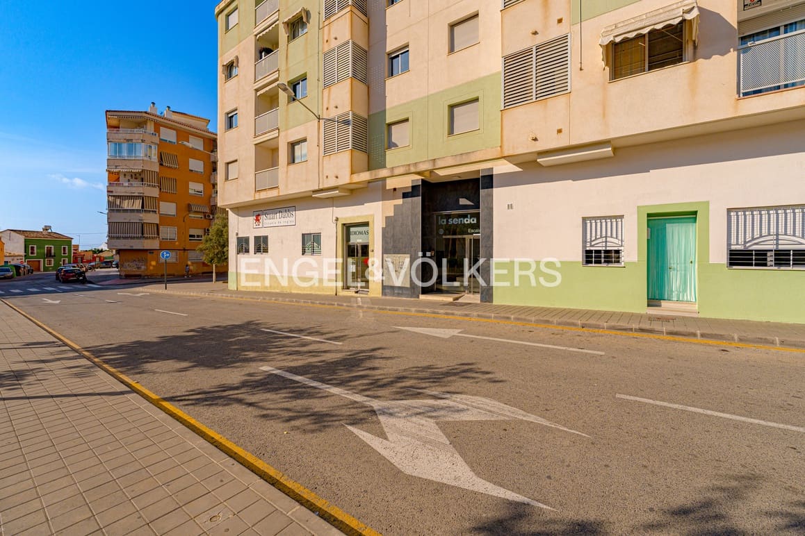 3 bedroom Apartment for sale in La Villajoyosa / Vila Joiosa with garage - € 290,000 (Ref: 9306848)