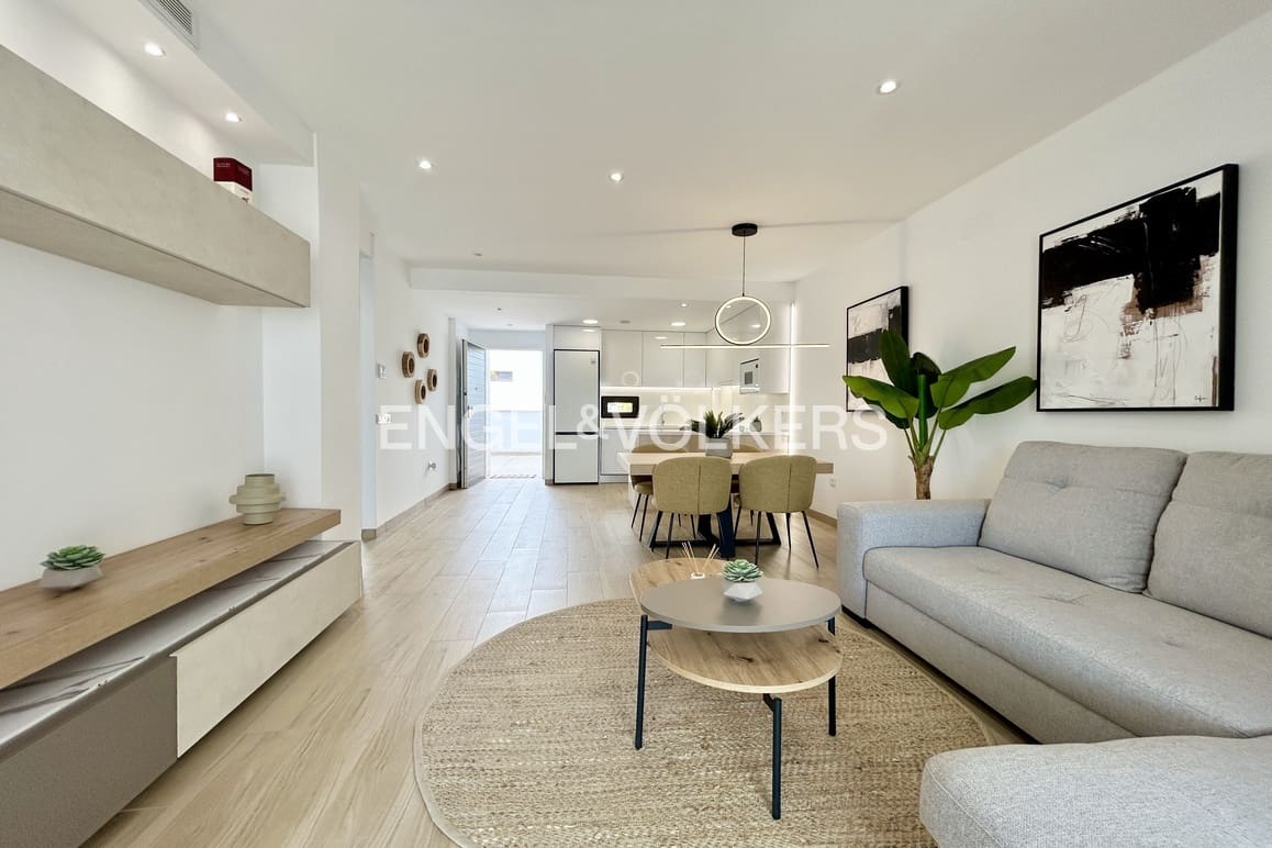 Apartamento de 3 habitaciones en Finestrat en venta con piscina garaje - 389.900 € (Ref: 9307261)