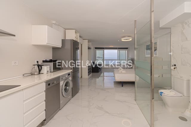 Studio til salg i Benidorm med swimmingpool garage - € 295.000 (Ref: 9309371)
