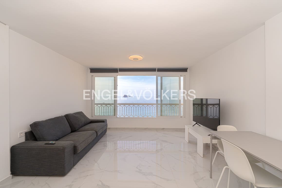Studio til salg i Benidorm med swimmingpool garage - € 295.000 (Ref: 9309371)