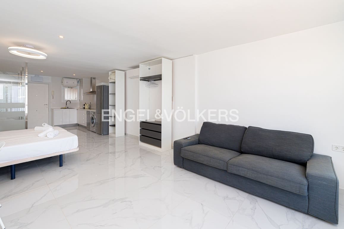 Studio til salg i Benidorm med swimmingpool garage - € 295.000 (Ref: 9309371)