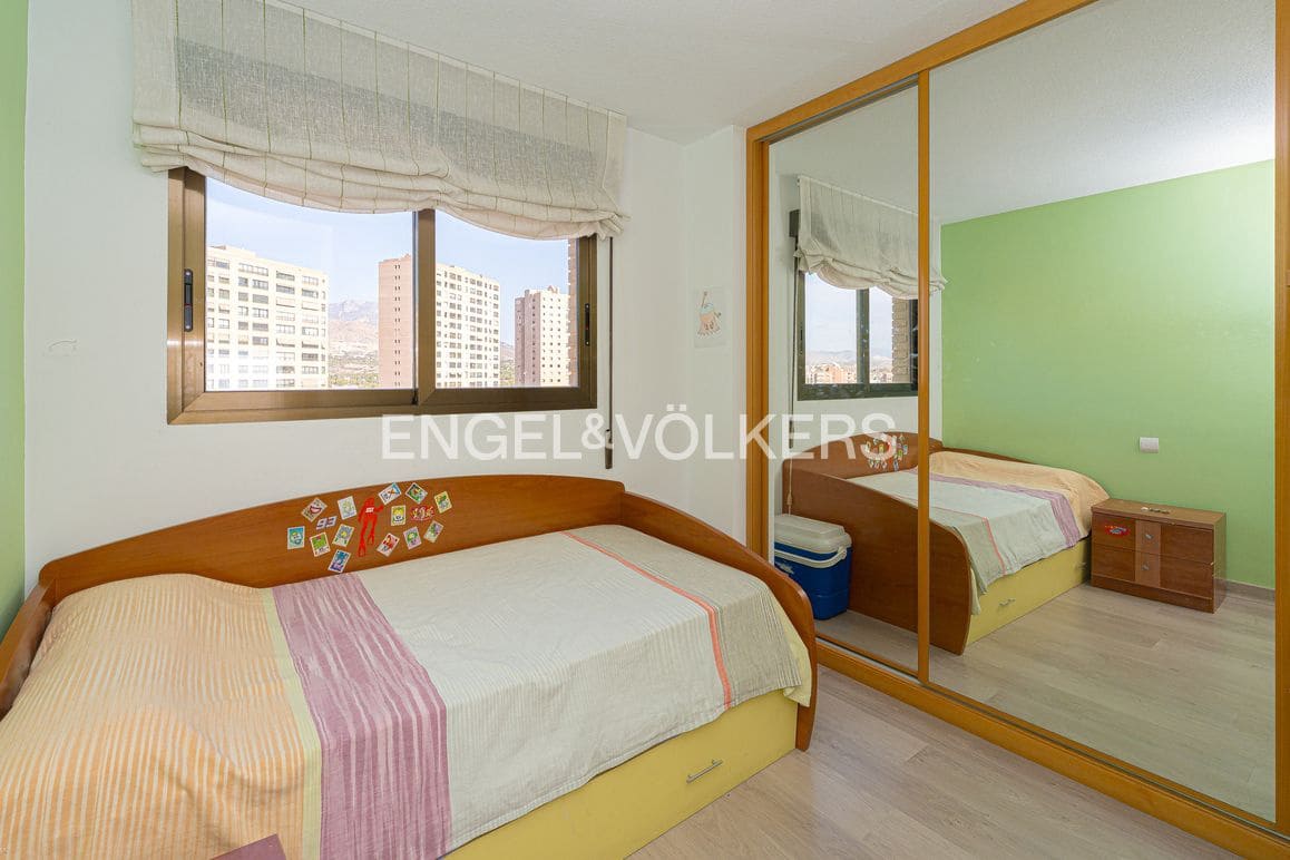 4 soveværelse Lejlighed til salg i Benidorm med swimmingpool garage - € 780.000 (Ref: 9311394)