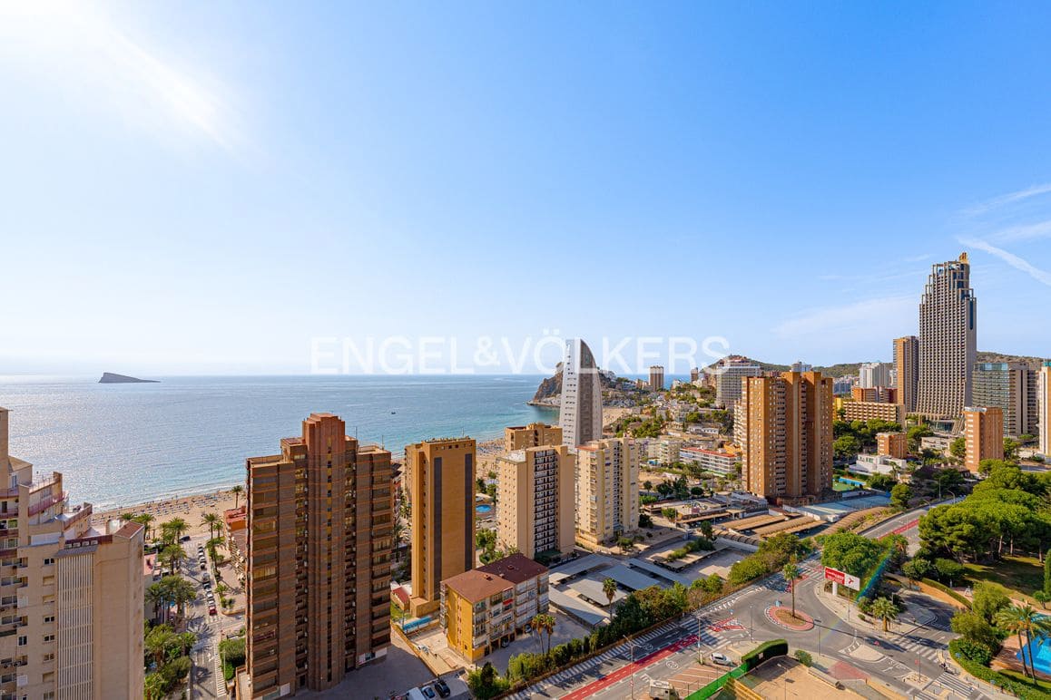 4 soveværelse Lejlighed til salg i Benidorm med swimmingpool garage - € 780.000 (Ref: 9311394)