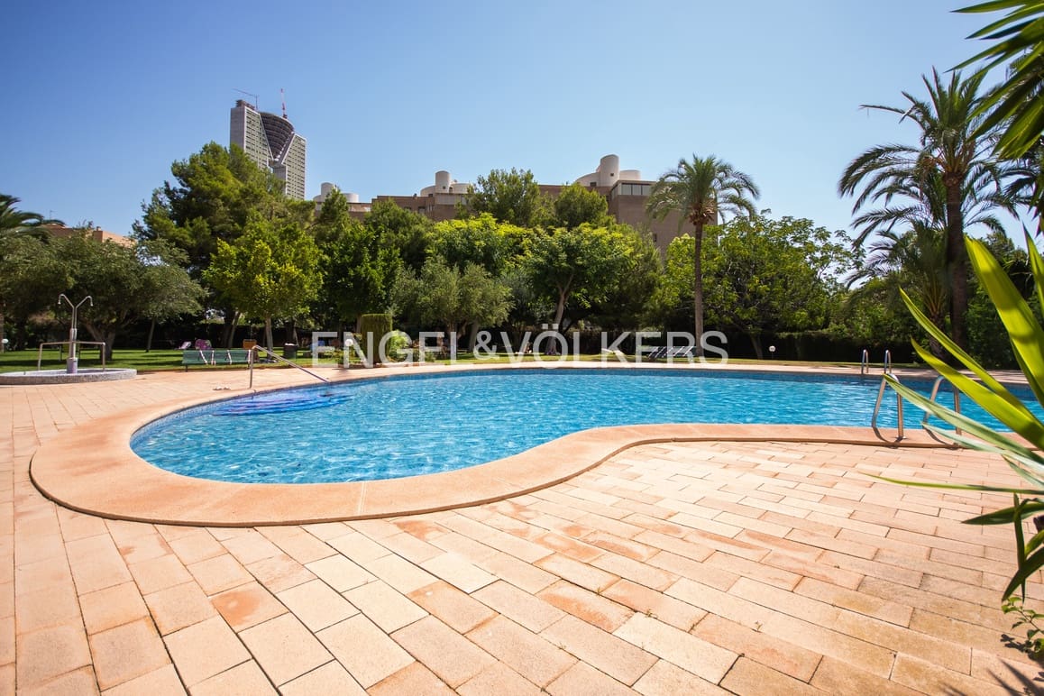 4 soveværelse Lejlighed til salg i Benidorm med swimmingpool garage - € 780.000 (Ref: 9311394)