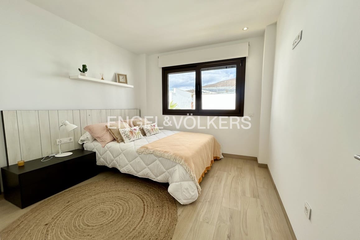 3 quarto Apartamento para venda em Finestrat com piscina - 379 900 € (Ref: 9311590)