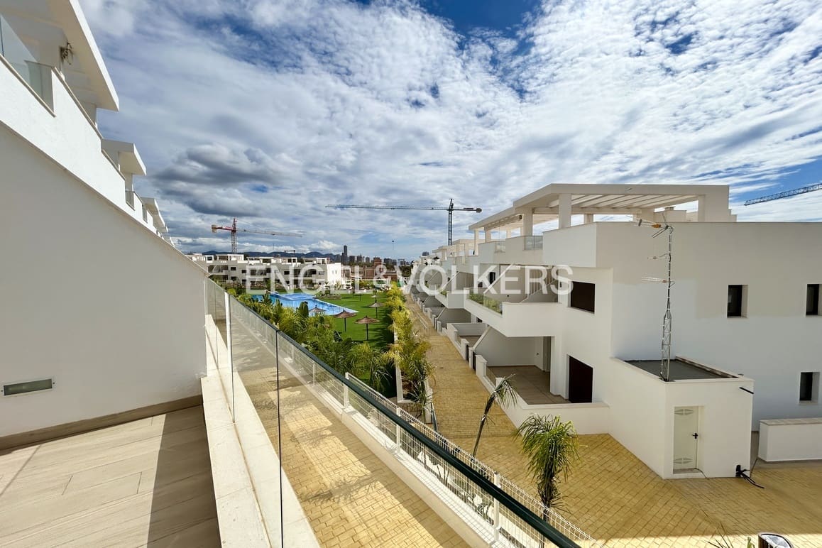 3 quarto Apartamento para venda em Finestrat com piscina - 379 900 € (Ref: 9311590)