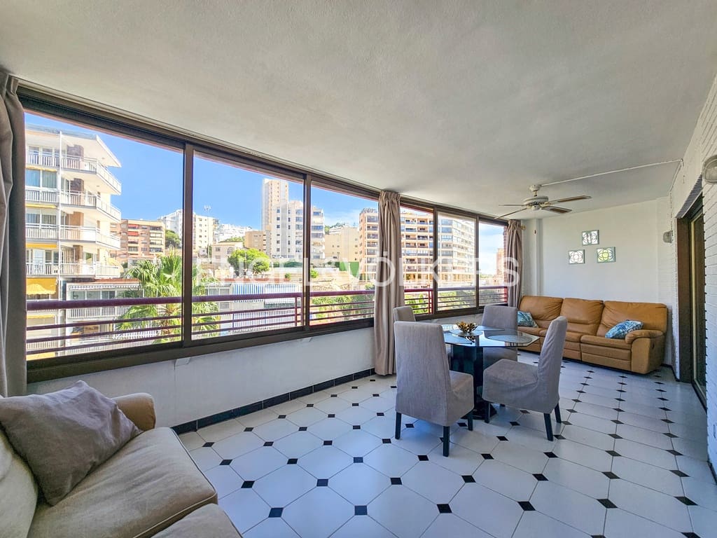 2 soveværelse Lejlighed til leje i Cala de Finestrat med swimmingpool - € 1.300 (Ref: 9329591)