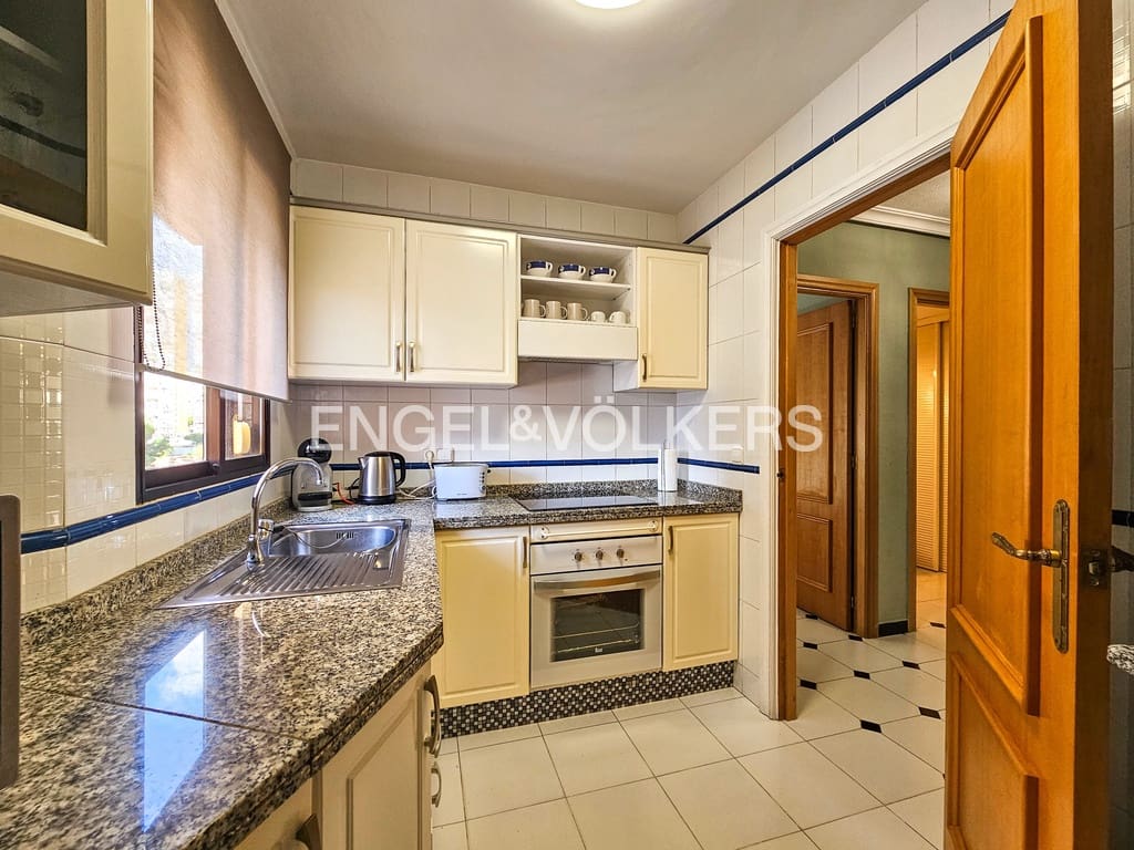 2 soveværelse Lejlighed til leje i Cala de Finestrat med swimmingpool - € 1.300 (Ref: 9329591)