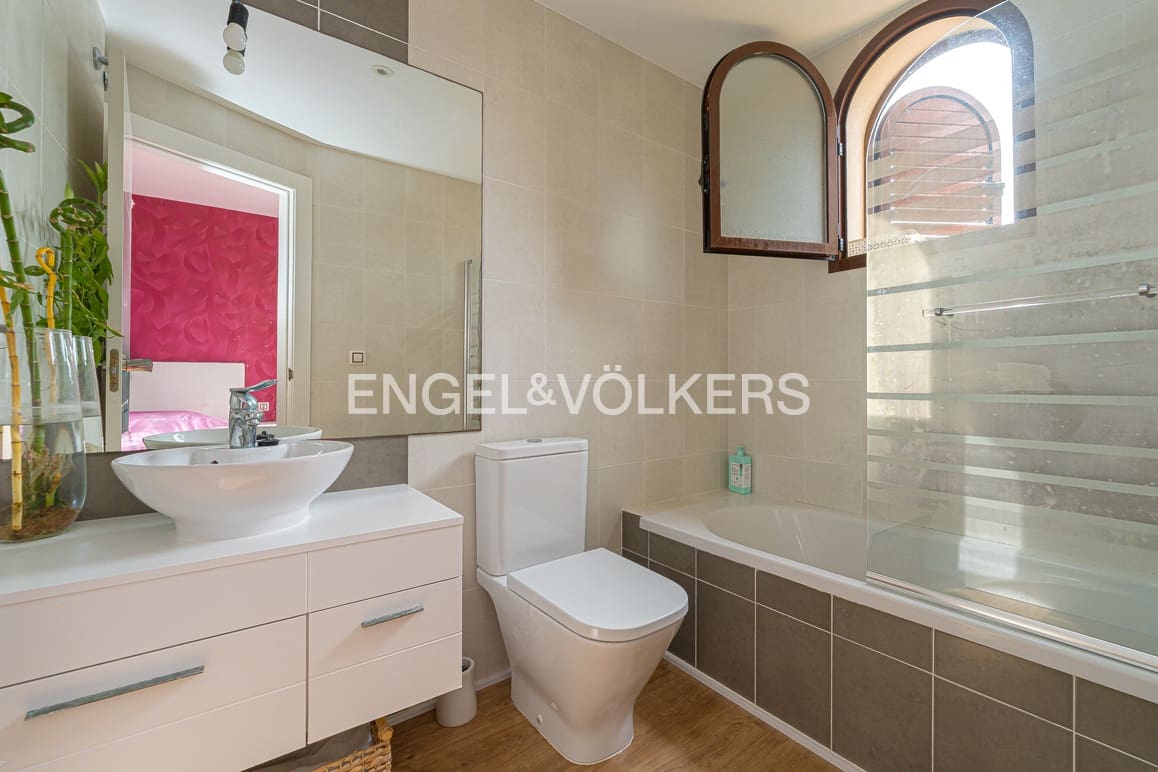 4 soverom Rekkehus til salgs i Polop med svømmebasseng garasje - € 450 000 (Ref: 9329592)