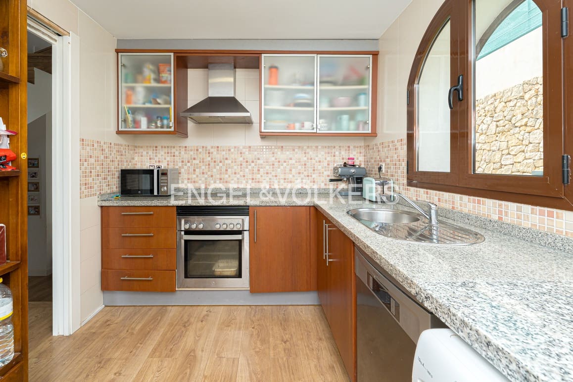 4 soverom Rekkehus til salgs i Polop med svømmebasseng garasje - € 450 000 (Ref: 9329592)