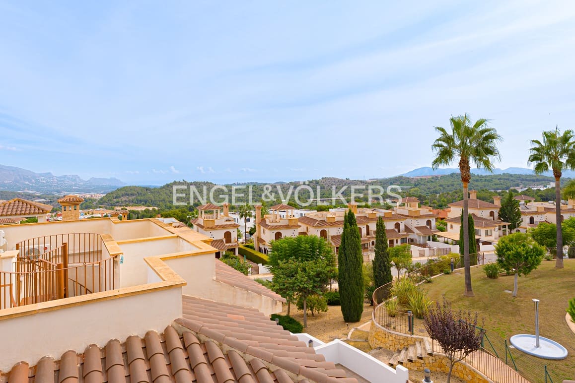 4 soverom Rekkehus til salgs i Polop med svømmebasseng garasje - € 450 000 (Ref: 9329592)