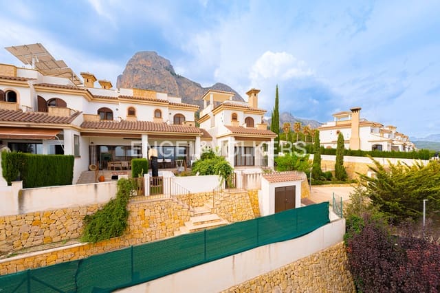 4 Zimmer Reihenhaus zu verkaufen in Polop mit Pool Garage - 450.000 € (Ref: 9329592)