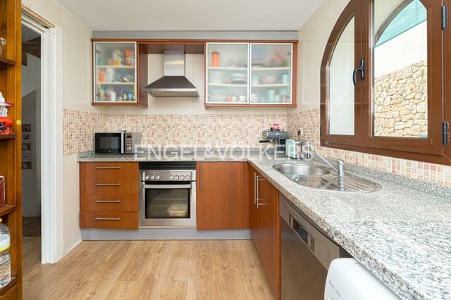 4 Zimmer Reihenhaus zu verkaufen in Polop mit Pool Garage - 450.000 € (Ref: 9329592)