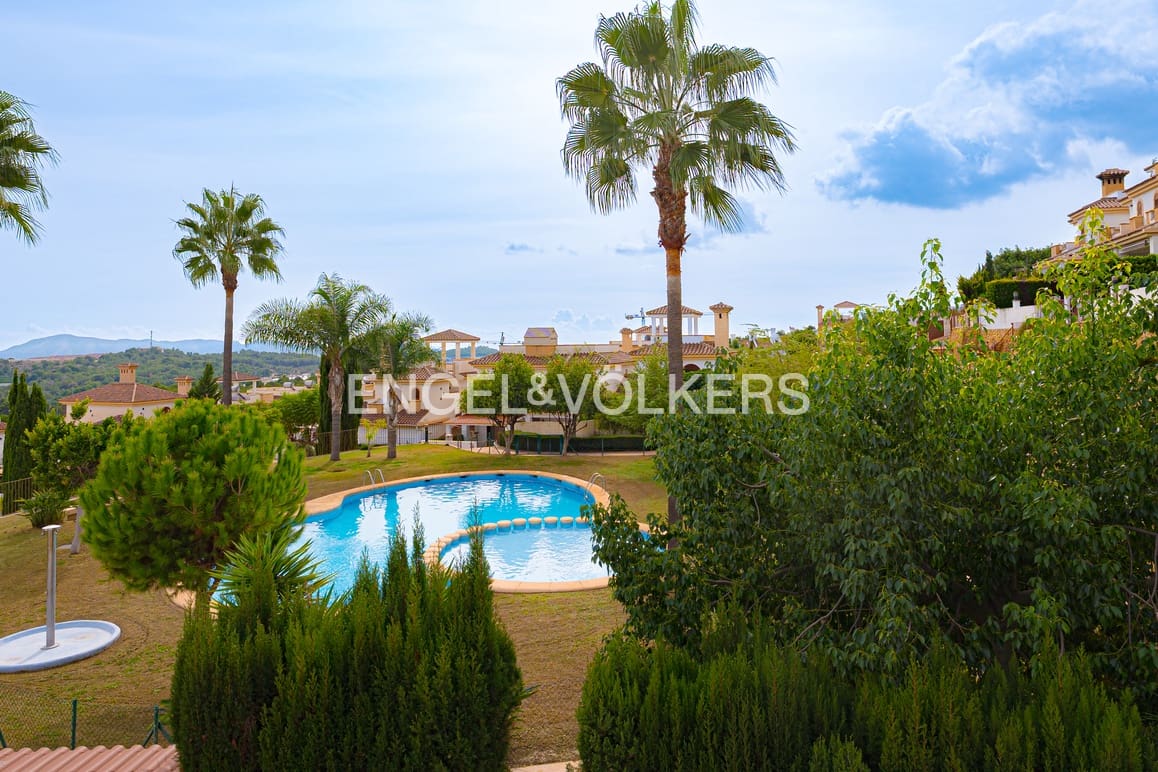 4 soverom Rekkehus til salgs i Polop med svømmebasseng garasje - € 450 000 (Ref: 9329592)