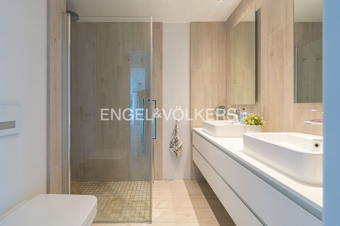 3 soveværelse Lejlighed til salg i La Villajoyosa / Vila Joiosa med swimmingpool garage - € 1.300.000 (Ref: 9343638)