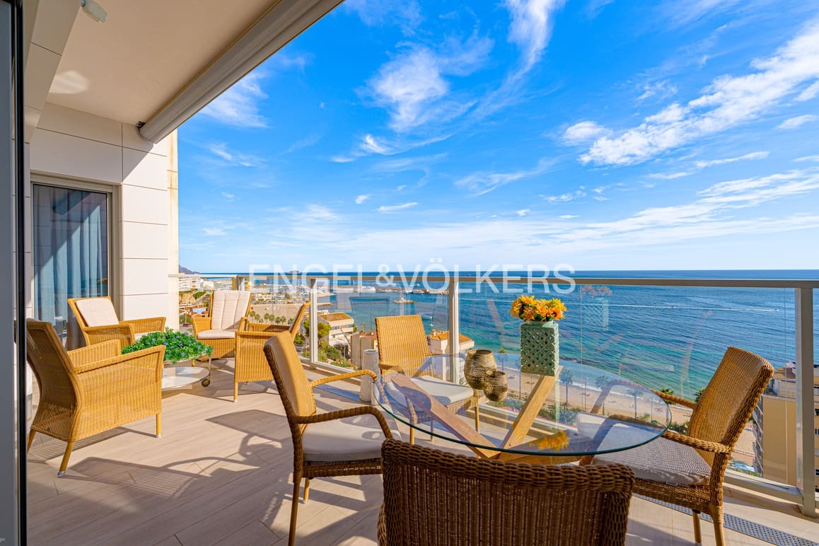 3 soveværelse Lejlighed til salg i La Villajoyosa / Vila Joiosa med swimmingpool garage - € 1.300.000 (Ref: 9343638)