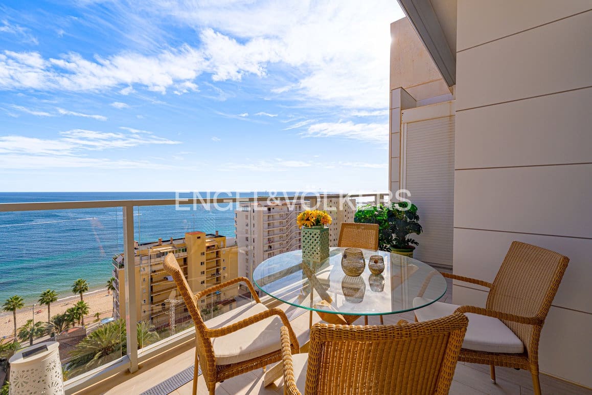 3 Zimmer Apartment zu verkaufen in La Villajoyosa / Vila Joiosa mit Pool Garage - 1.200.000 € (Ref: 9343638)