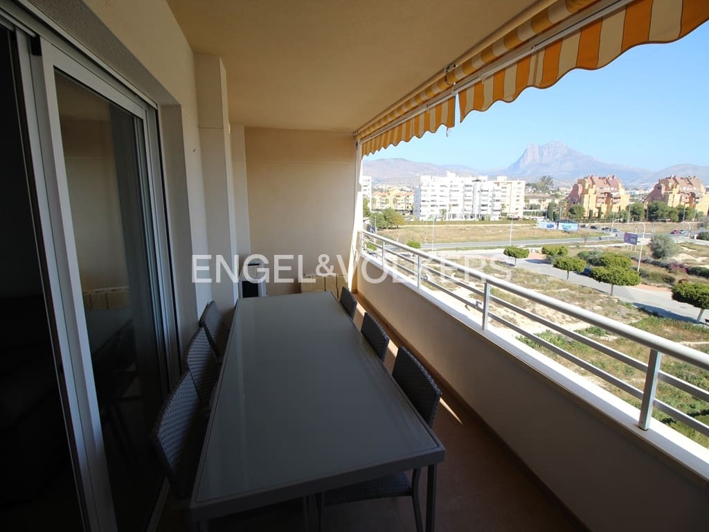 Appartement de 3 chambres à louer à La Villajoyosa / Vila Joiosa avec piscine garage - 1 200 € (Ref: 9344087)