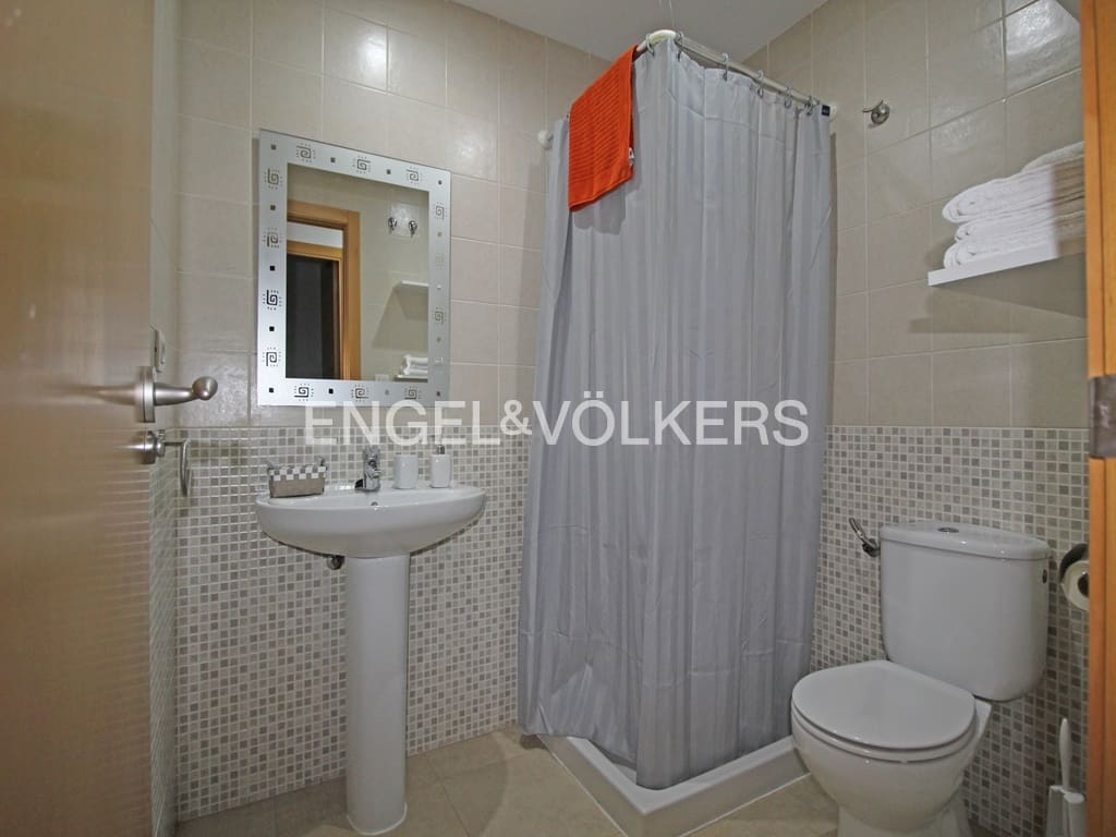 Appartement de 3 chambres à louer à La Villajoyosa / Vila Joiosa avec piscine garage - 1 200 € (Ref: 9344087)