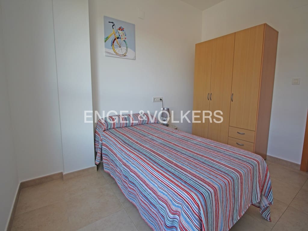 Appartement de 3 chambres à louer à La Villajoyosa / Vila Joiosa avec piscine garage - 1 200 € (Ref: 9344087)