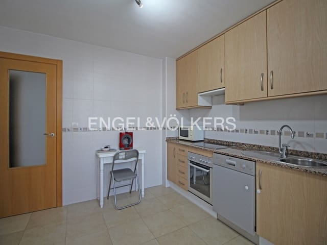 Appartement de 3 chambres à louer à La Villajoyosa / Vila Joiosa avec piscine garage - 1 200 € (Ref: 9344087)