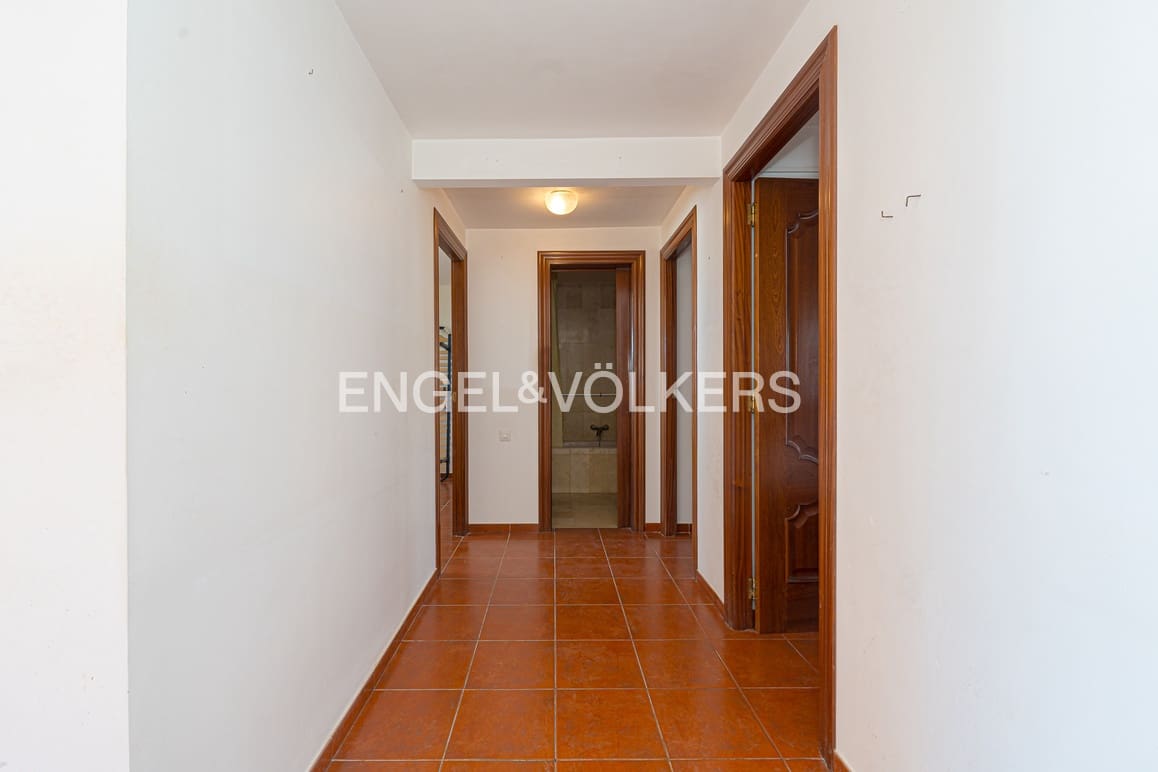 4 soveværelse Lejlighed til salg i Benidorm med garage - € 518.000 (Ref: 9348591)