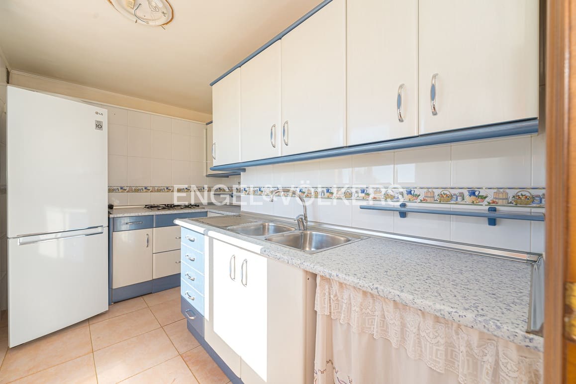 4 soveværelse Lejlighed til salg i Benidorm med garage - € 518.000 (Ref: 9348591)