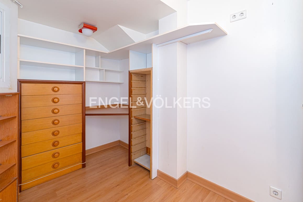 4 soveværelse Lejlighed til salg i Benidorm med garage - € 518.000 (Ref: 9348591)