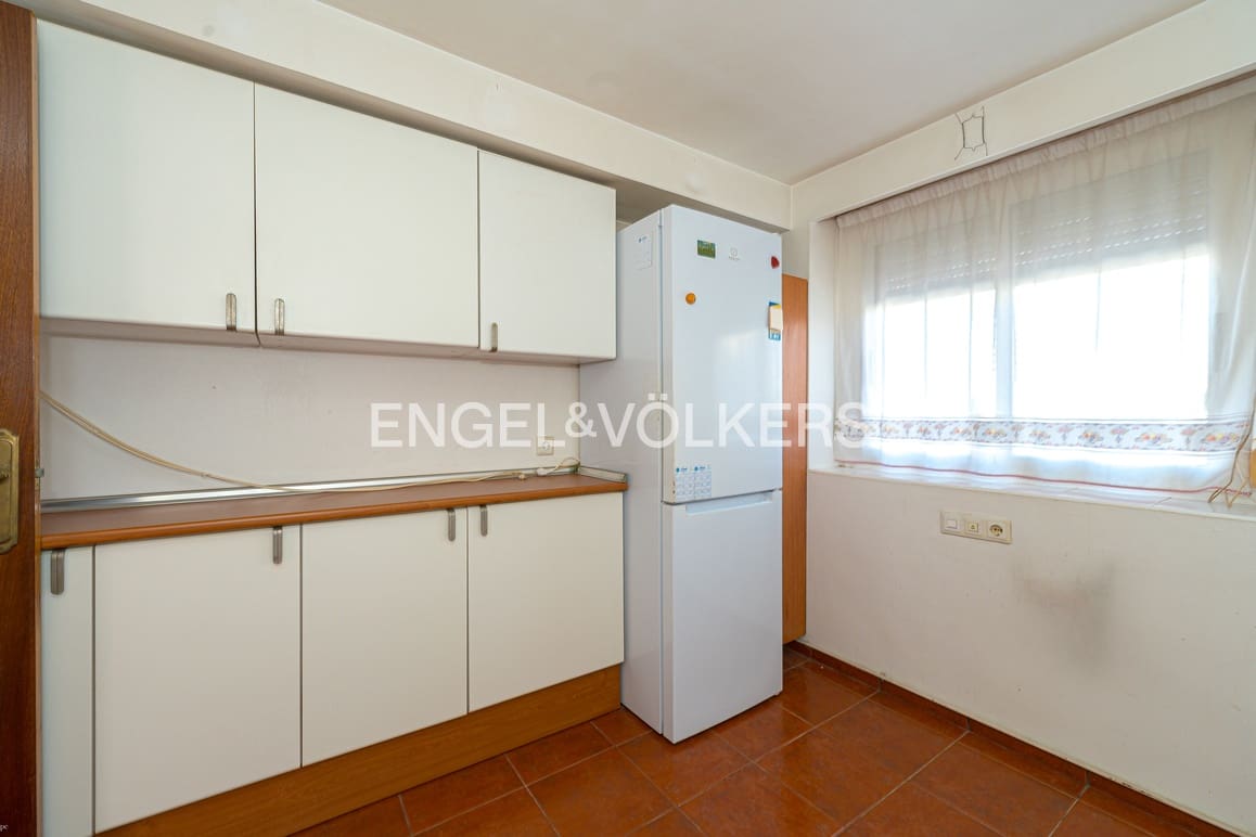 4 soveværelse Lejlighed til salg i Benidorm med garage - € 518.000 (Ref: 9348591)