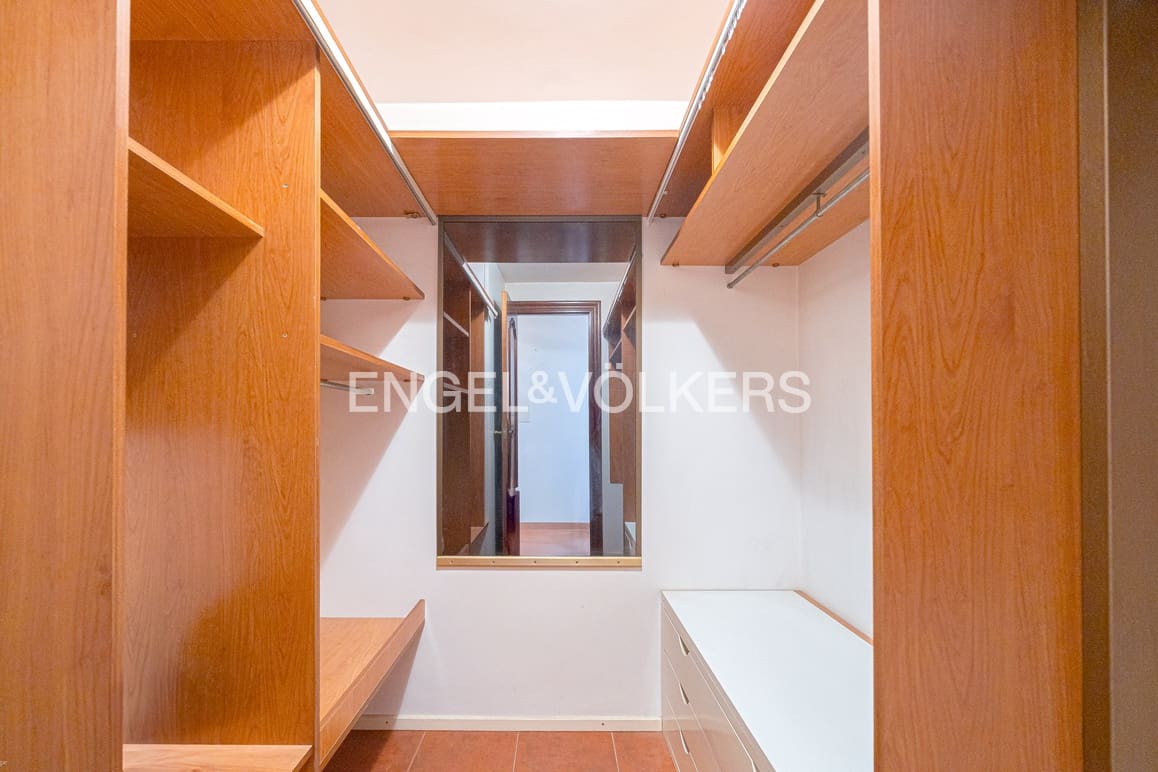 4 soveværelse Lejlighed til salg i Benidorm med garage - € 518.000 (Ref: 9348591)