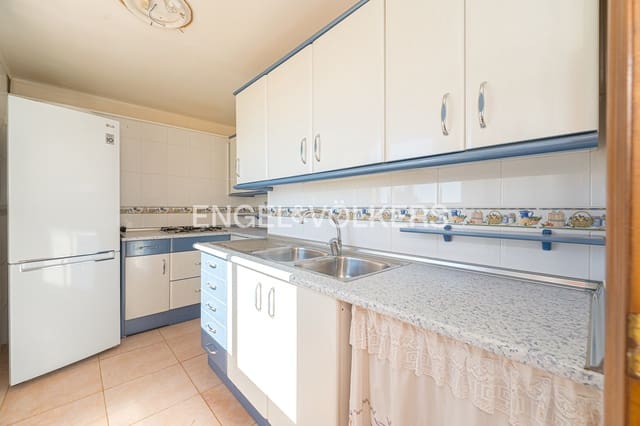 4 quarto Apartamento para venda em Benidorm com garagem - 518 000 € (Ref: 9348591)