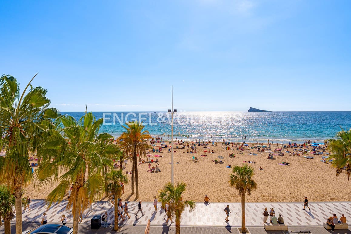 4 soveværelse Lejlighed til salg i Benidorm med garage - € 518.000 (Ref: 9348591)