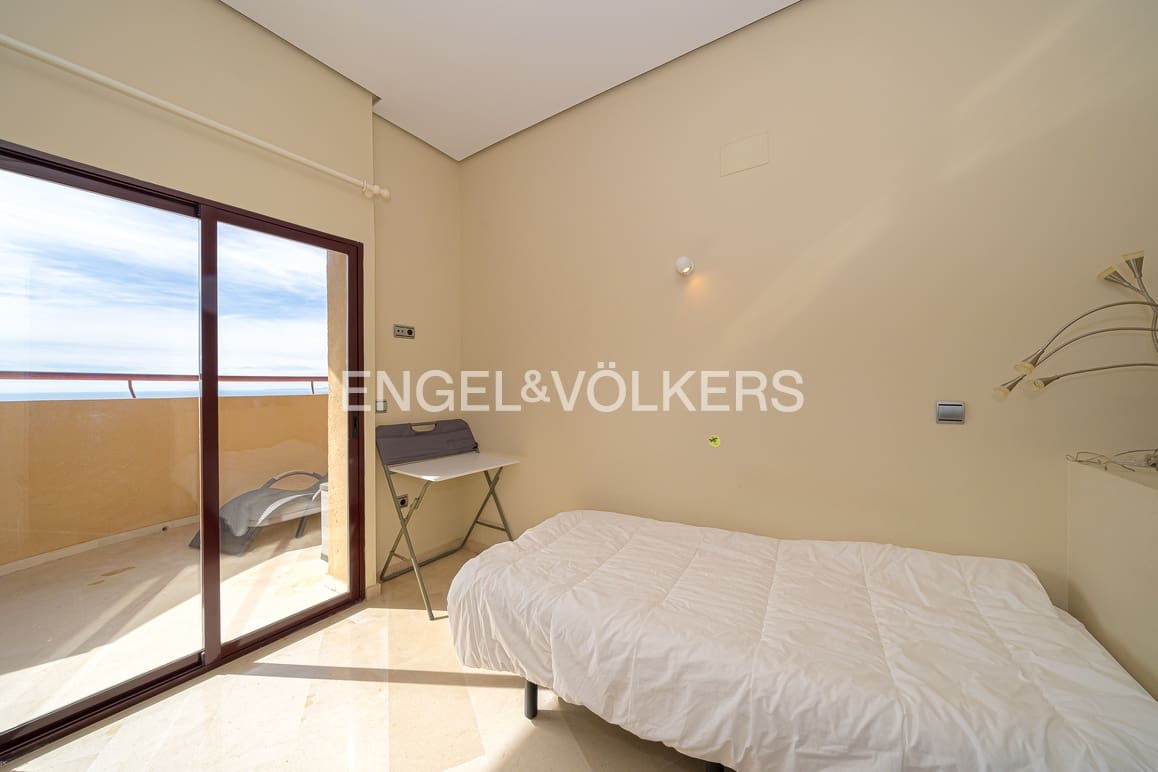 3 soverom Leilighet til salgs i Benidorm med svømmebasseng garasje - € 790 000 (Ref: 9357652)