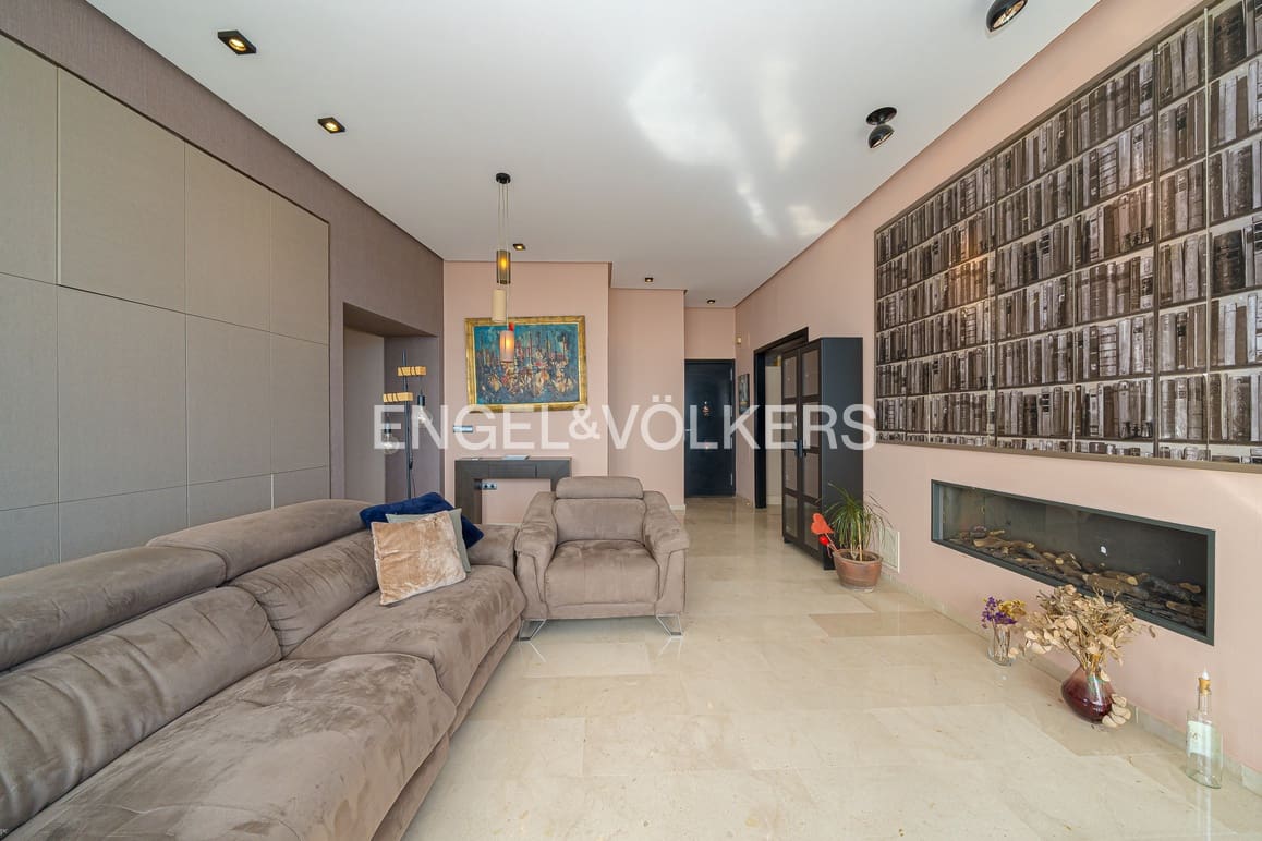 3 soverom Leilighet til salgs i Benidorm med svømmebasseng garasje - € 790 000 (Ref: 9357652)