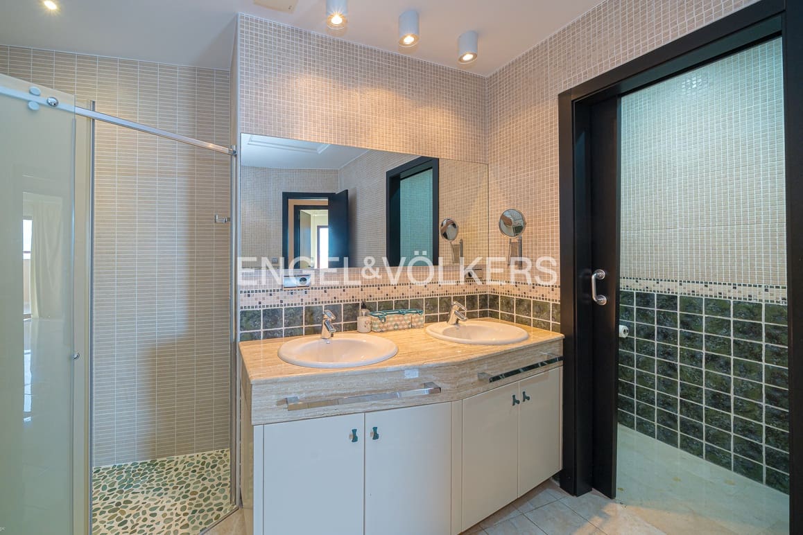 3 soverom Leilighet til salgs i Benidorm med svømmebasseng garasje - € 790 000 (Ref: 9357652)