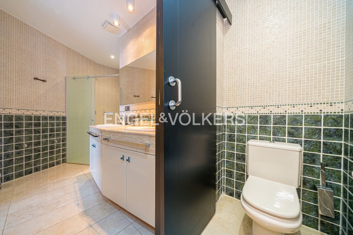 3 soverom Leilighet til salgs i Benidorm med svømmebasseng garasje - € 790 000 (Ref: 9357652)