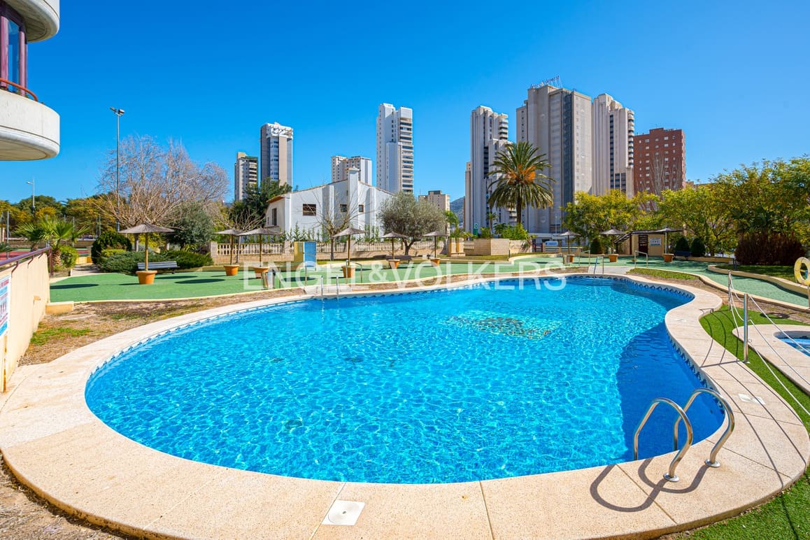 3 soverom Leilighet til salgs i Benidorm med svømmebasseng garasje - € 790 000 (Ref: 9357652)