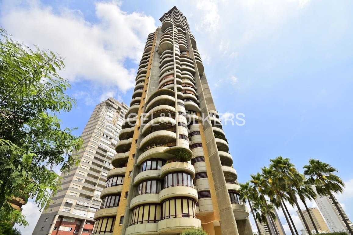 3 soverom Leilighet til salgs i Benidorm med svømmebasseng garasje - € 790 000 (Ref: 9357652)