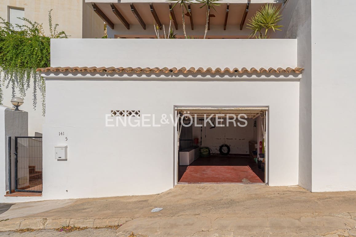 3 soverom Villa til salgs i La Villajoyosa / Vila Joiosa med svømmebasseng garasje - € 490 000 (Ref: 9363043)