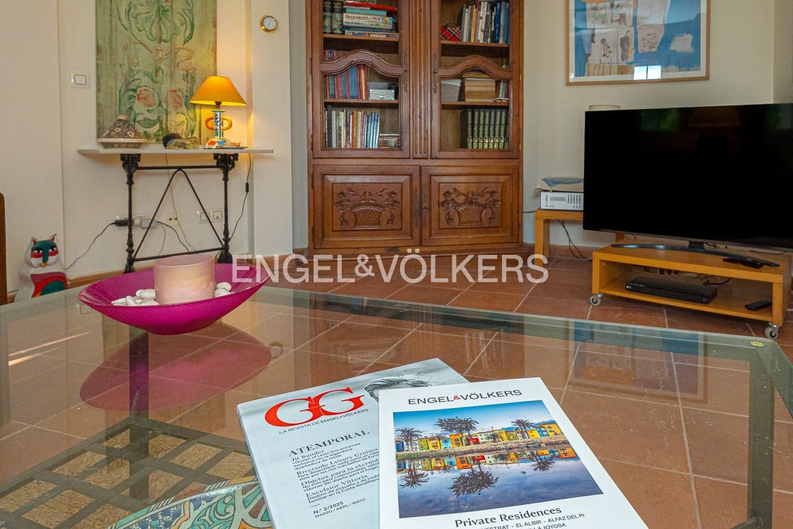 3 soverom Villa til salgs i La Villajoyosa / Vila Joiosa med svømmebasseng garasje - € 490 000 (Ref: 9363043)