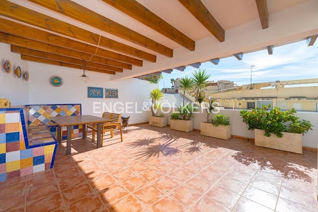 3 bedroom Villa for sale in Centro Urbano, La Villajoyosa / Vila Joiosa with pool garage - € 470,000 (Ref: 9363043)