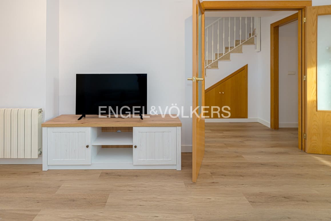 3 soverom Hus til salgs i La Nucia med svømmebasseng garasje - € 339 000 (Ref: 9368961)