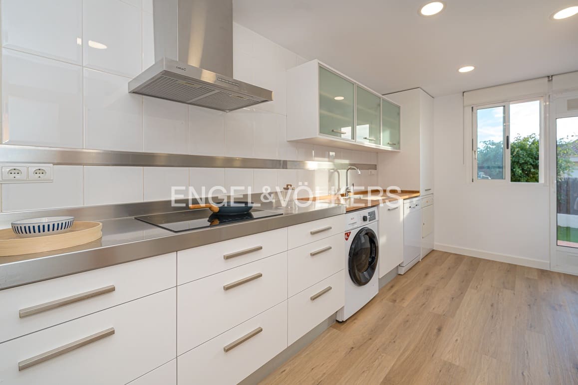 3 soverom Hus til salgs i La Nucia med svømmebasseng garasje - € 339 000 (Ref: 9368961)