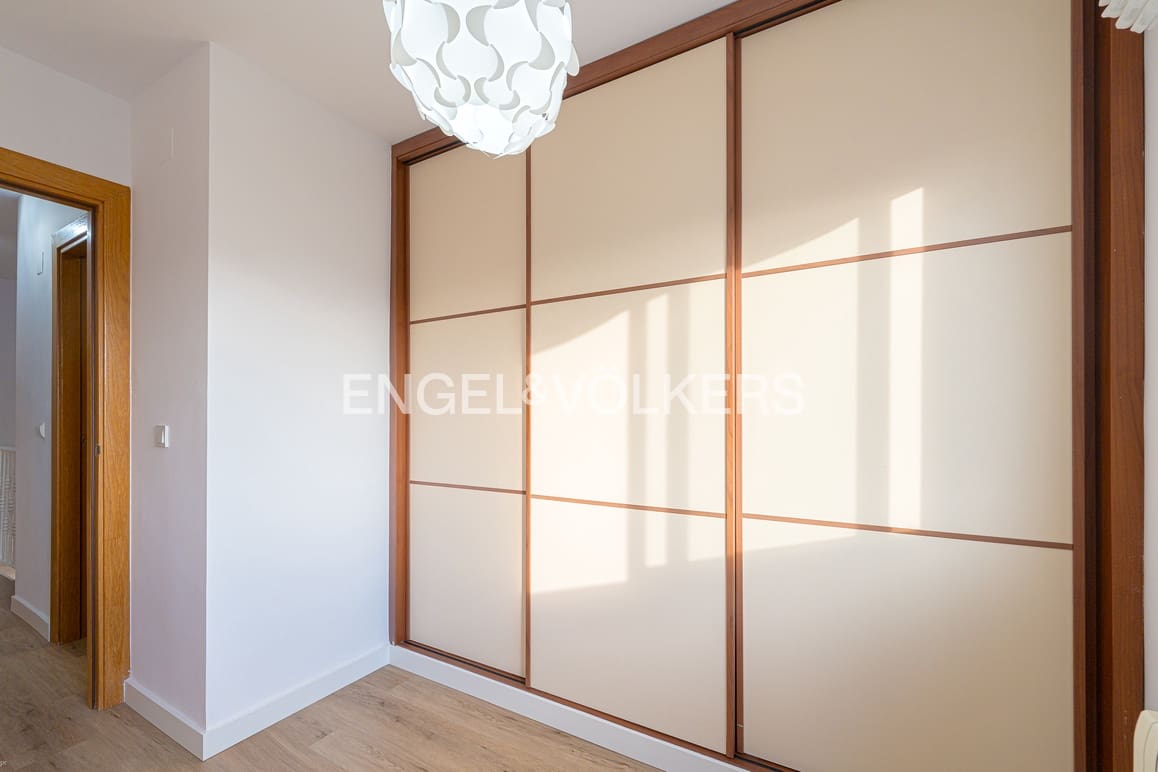 3 soverom Hus til salgs i La Nucia med svømmebasseng garasje - € 339 000 (Ref: 9368961)