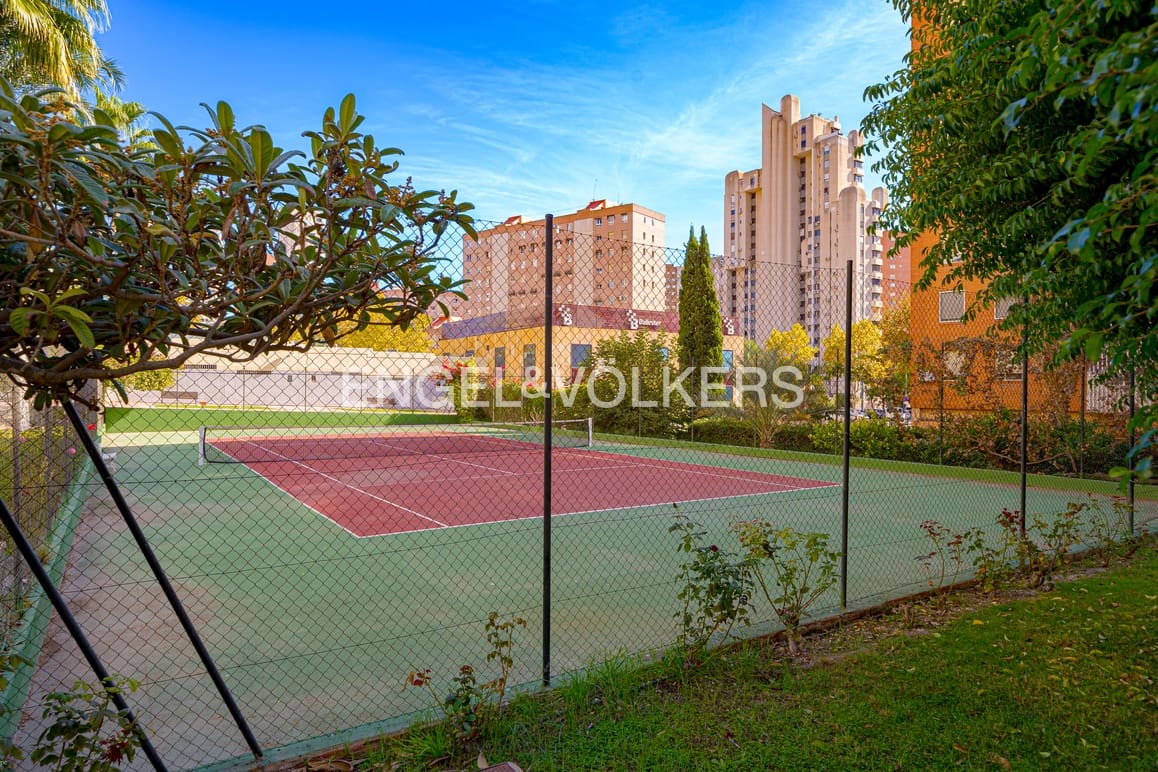 1 camera da letto Appartamento in vendita in Benidorm con piscina garage - 170.000 € (Rif: 9395441)