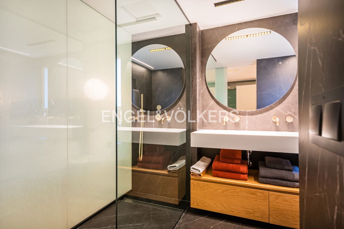 3 camera da letto Appartamento in vendita in Benidorm con piscina garage - 650.000 € (Rif: 9395442)